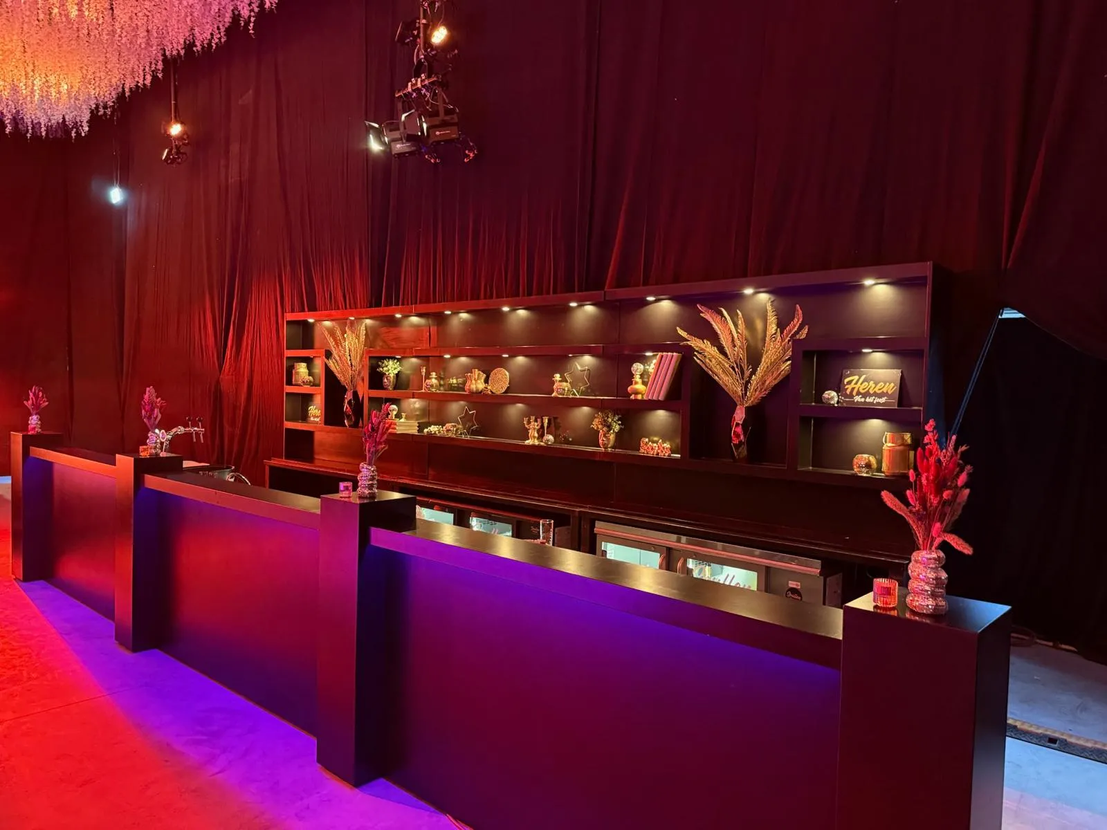 Achterkast bar zwart - met verlichting - 2 meter