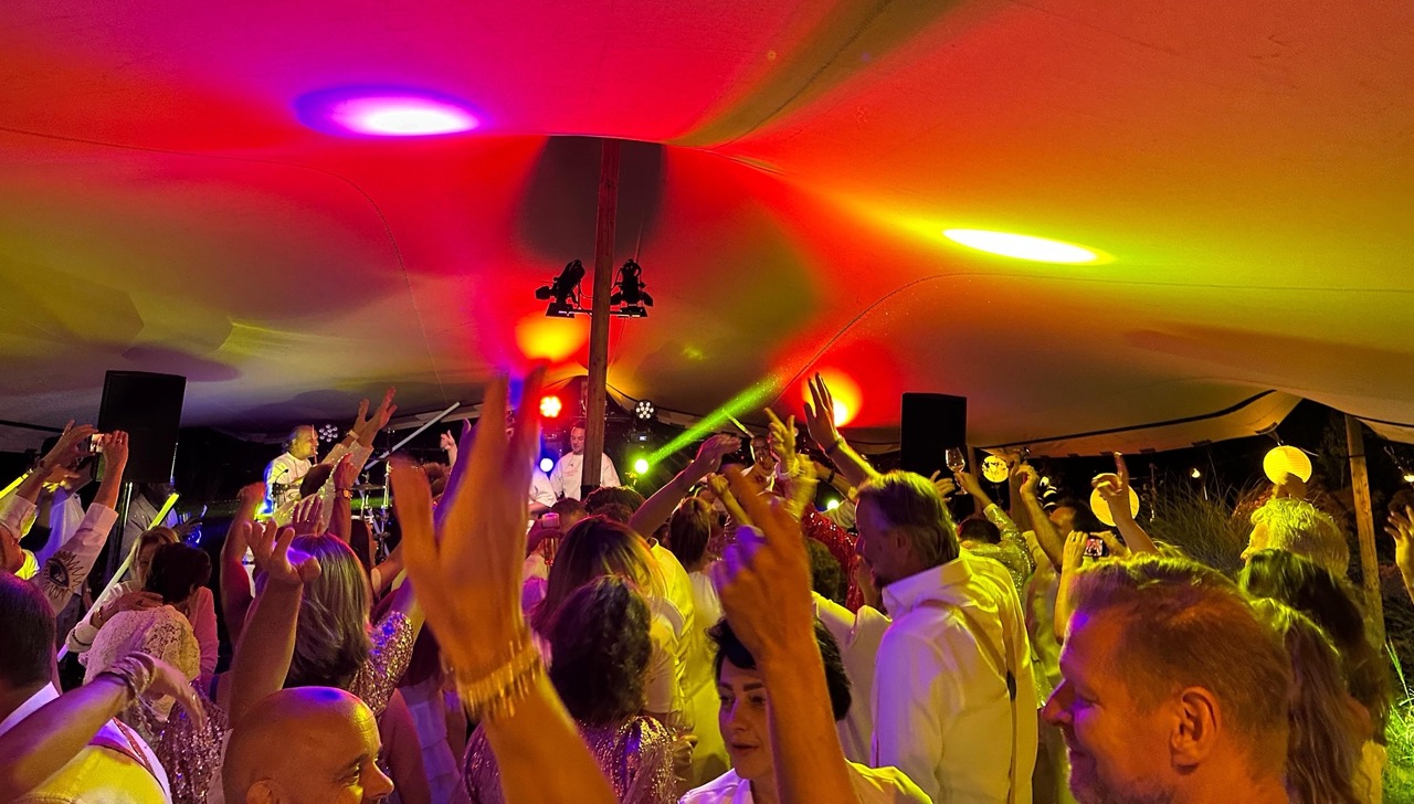 20251003110008-c146dec0-c4eb-4410-acba-cb0c7c089719 groot