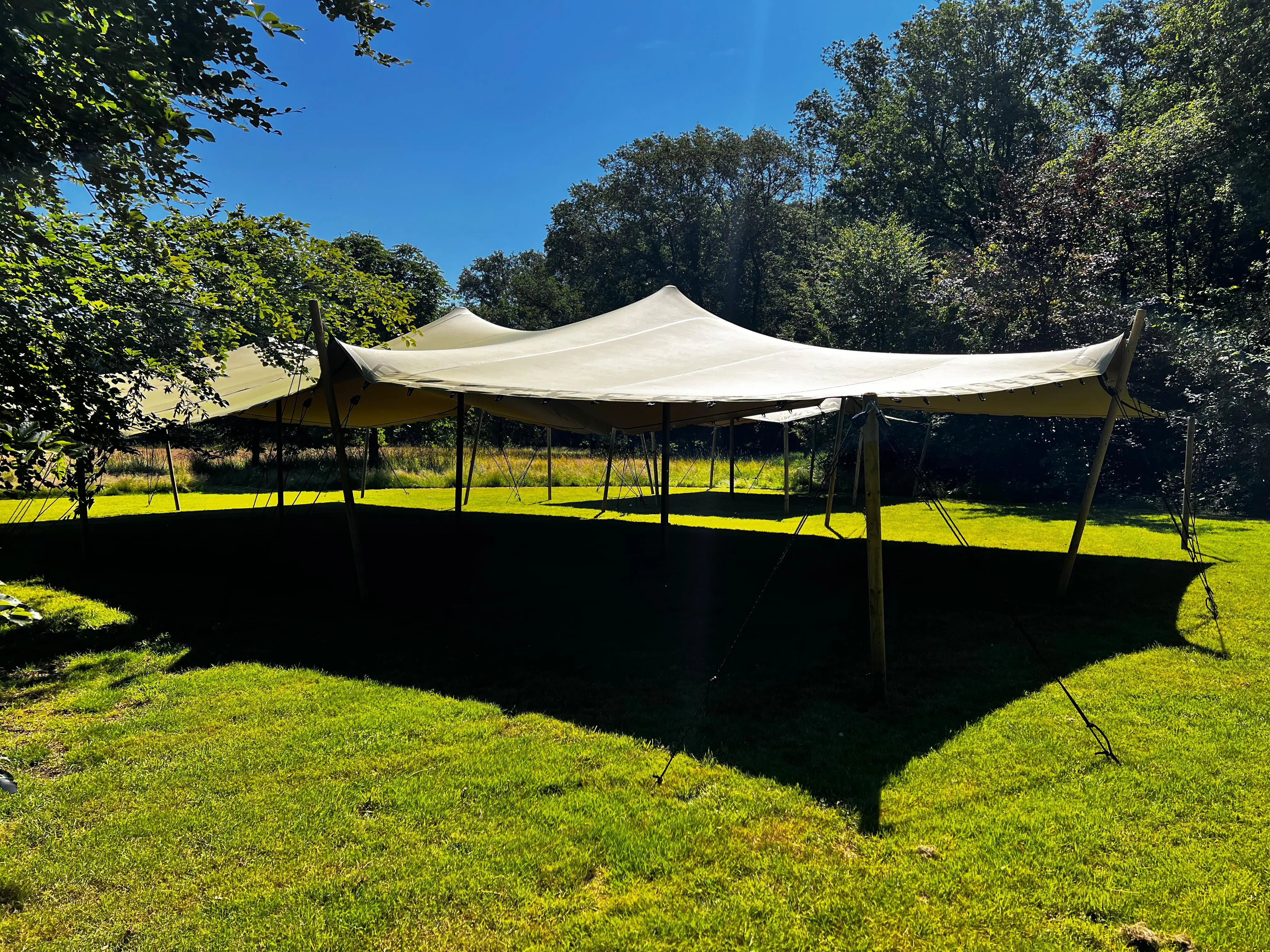 Stretchtent - zandkleur - 10m x 16m